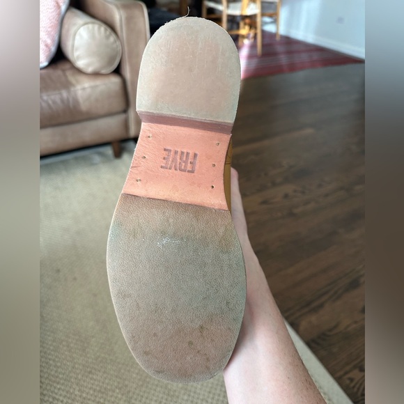 FRYE Kate Pull On Boots - Picture 6 of 8